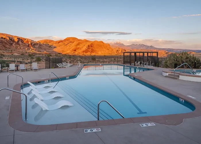 Lionsback Resort